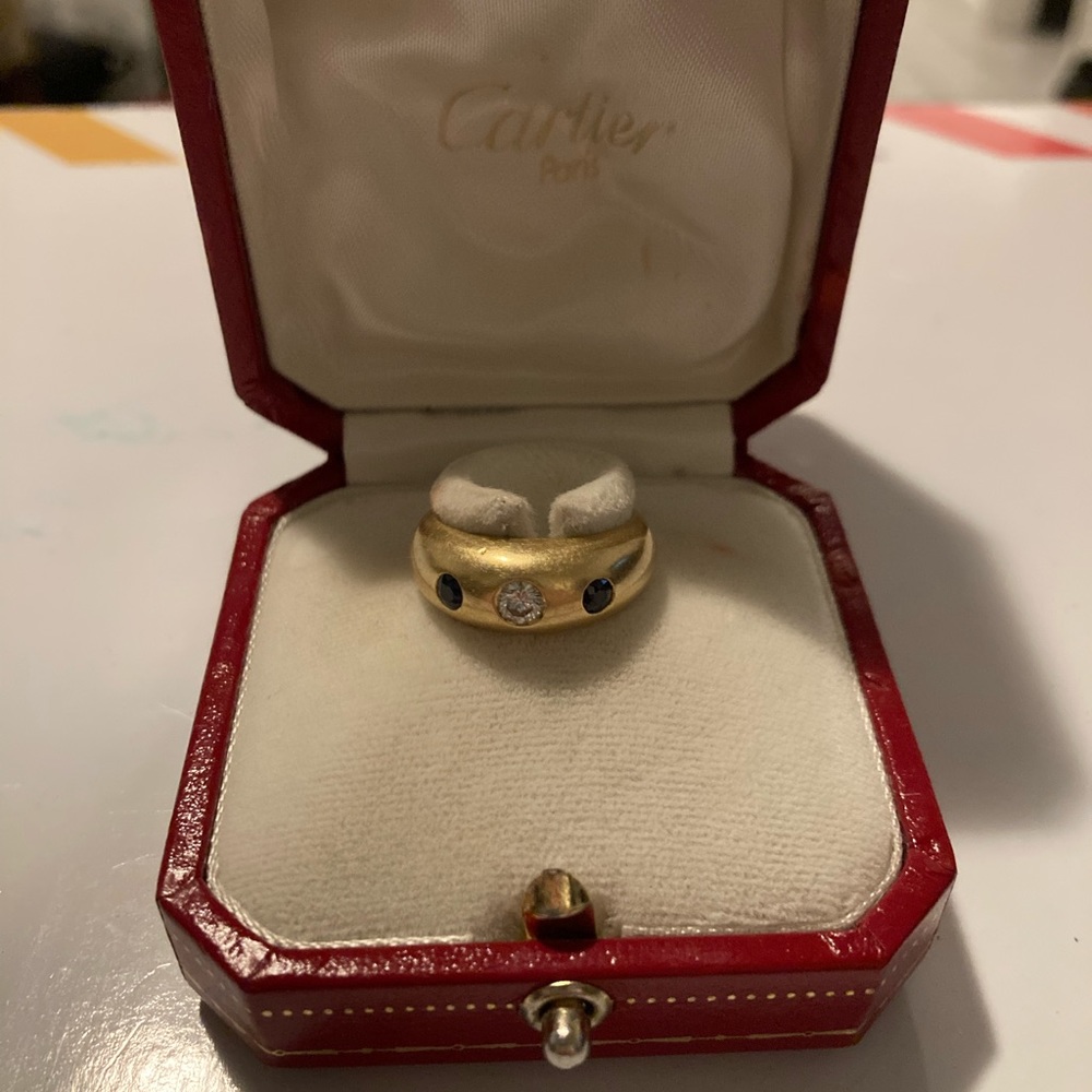 Genuine 18K gold Cartier diamond & sapphire dome ring- size 6 (GYSPY collection)